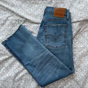 Levi’s Wedgie Straight Jeans